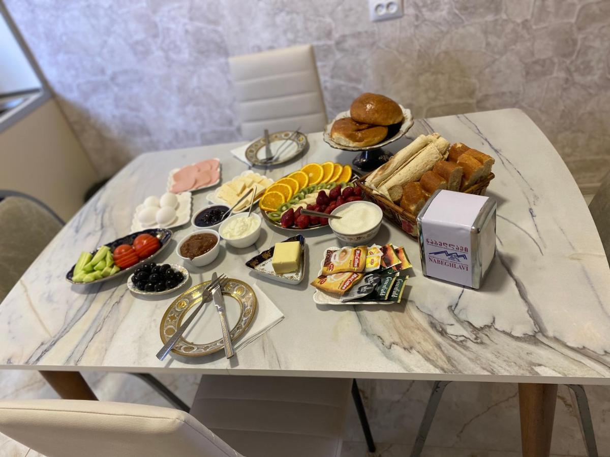 Hotel Sharl Ninotsminda Экстерьер фото