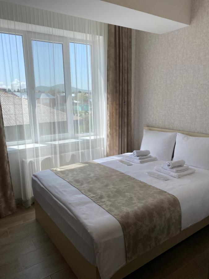 Hotel Sharl Ninotsminda Экстерьер фото