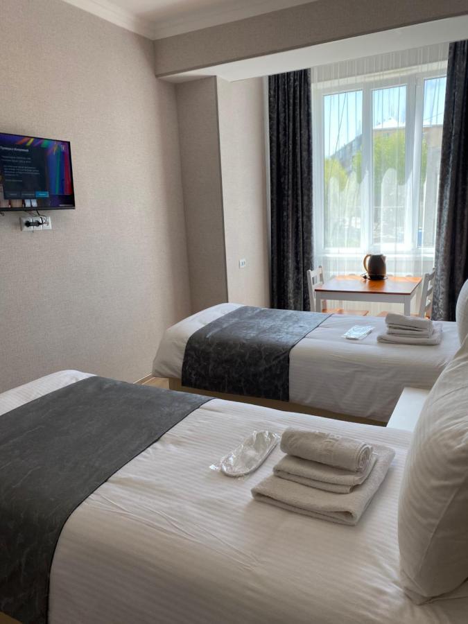 Hotel Sharl Ninotsminda Экстерьер фото